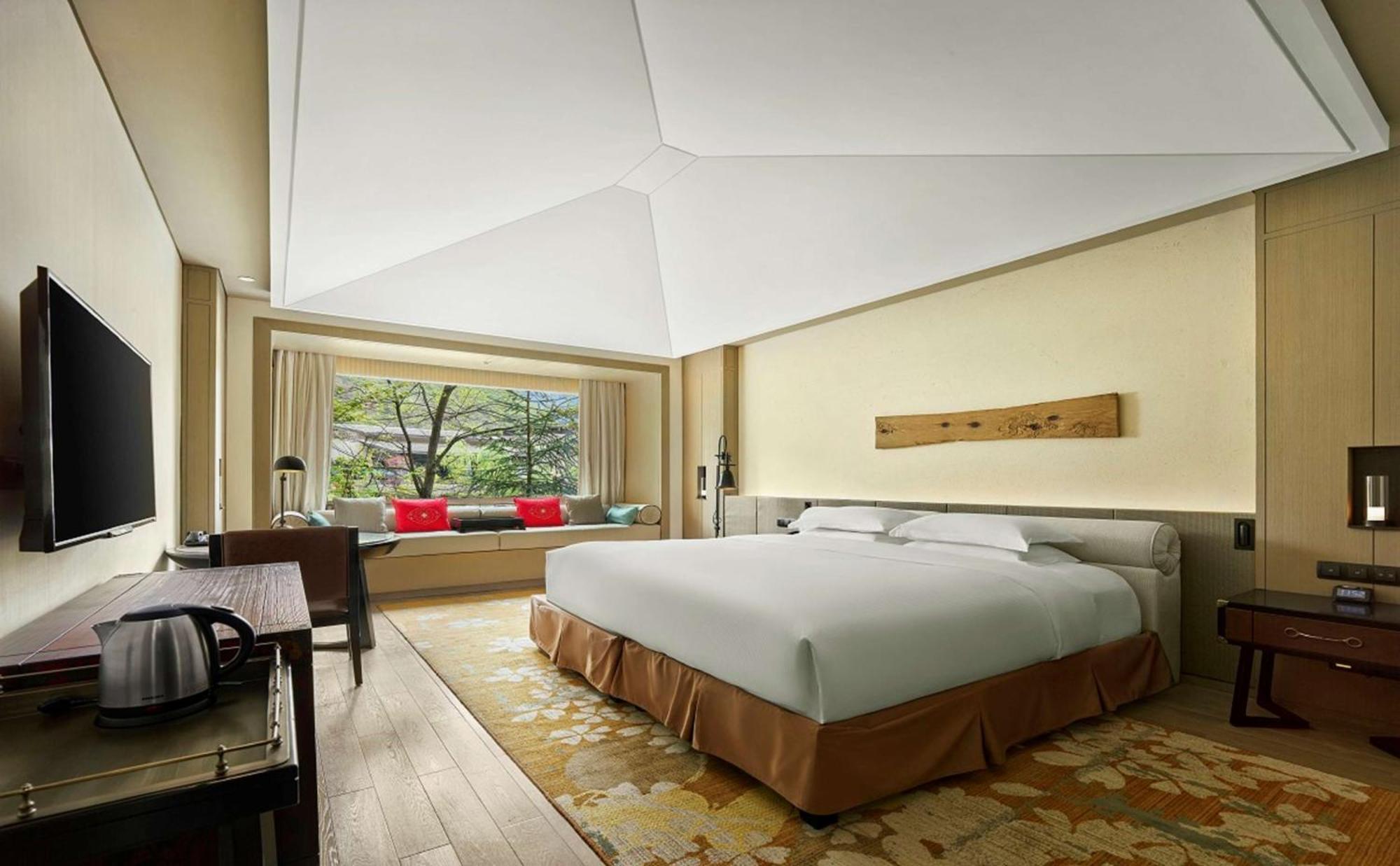 Hilton Jiuzhaigou Resort Zhangzha Town Esterno foto